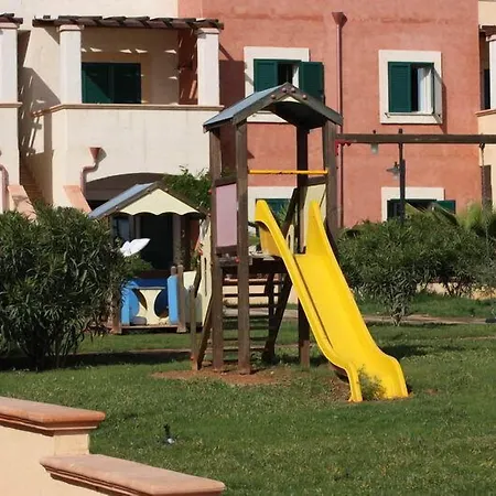 Vakantiepark Villaggio Arco Del Saracino 4*