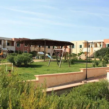 Villaggio Arco Del Saracino Vakantiepark